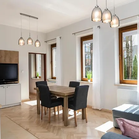 Udanypobyt Z Basenem Apartament Zakopane
