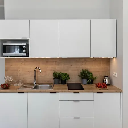 Apartman Udanypobyt Z Basenem